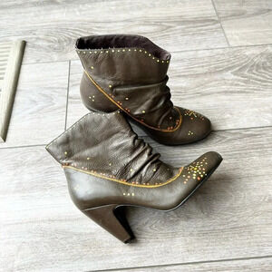 Roberto Vianni Brown Leather Printed Heeled Slouchy Ankle Boots